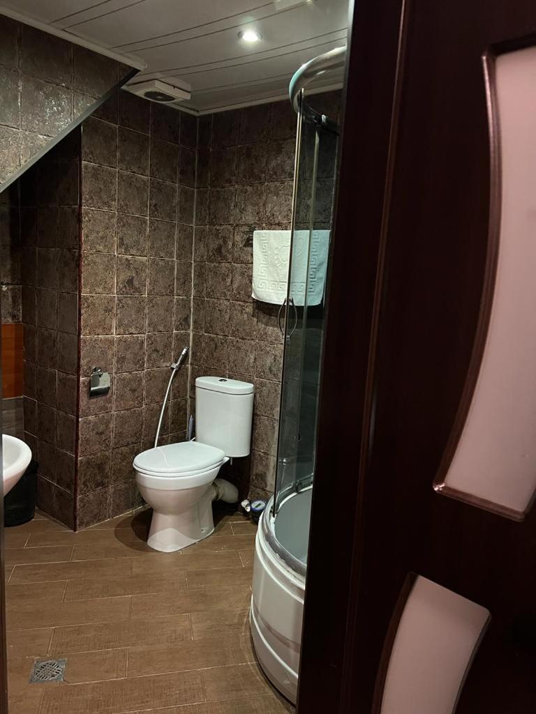 Elno Hotel Тбилиси Экстерьер фото