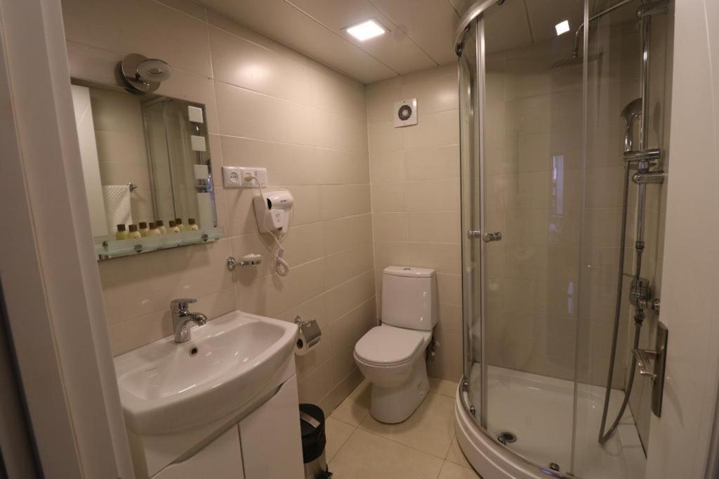 Elno Hotel Тбилиси Номер фото